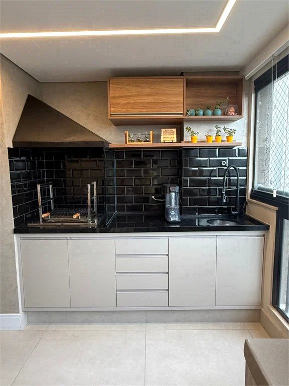 Apartamento à venda com 3 quartos, sendo 1 suíte, em Vila Andrade, São Paulo, SP