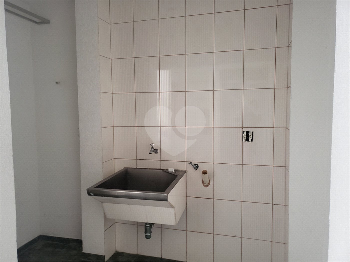 Casa à venda com 4 quartos, sendo 1 suíte,  em Vila Oliveira, Mogi das Cruzes, SP