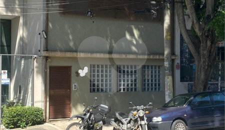 Casa à venda com 2 quartos, sendo 1 suíte,  em Santana, São Paulo, SP