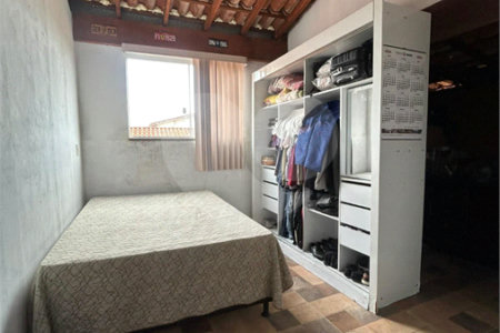 Sobrado à venda com 3 quartos, sendo 1 suíte,  em Jardim Regina, Indaiatuba, SP