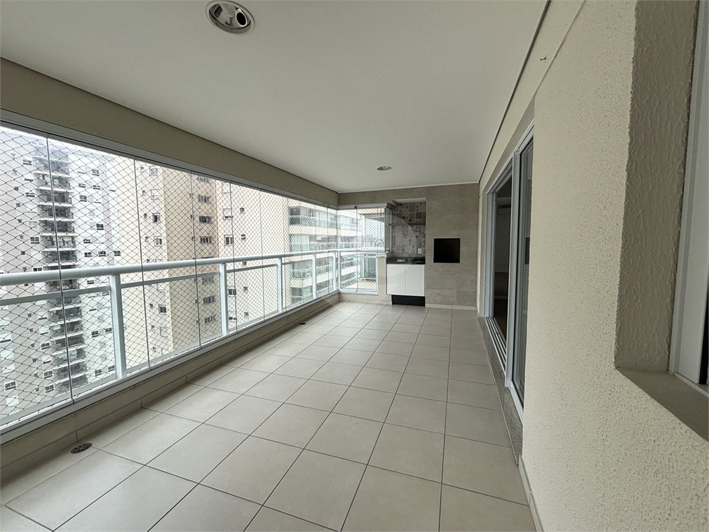 Apartamento à venda com 4 quartos, sendo 2 suítes, em Barra Funda, São Paulo, SP