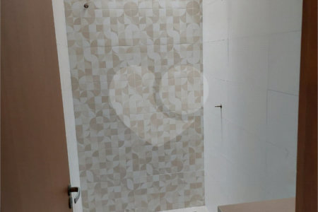 Casa à venda com 2 suítes em Jardim Monte Kemel, São Paulo, SP