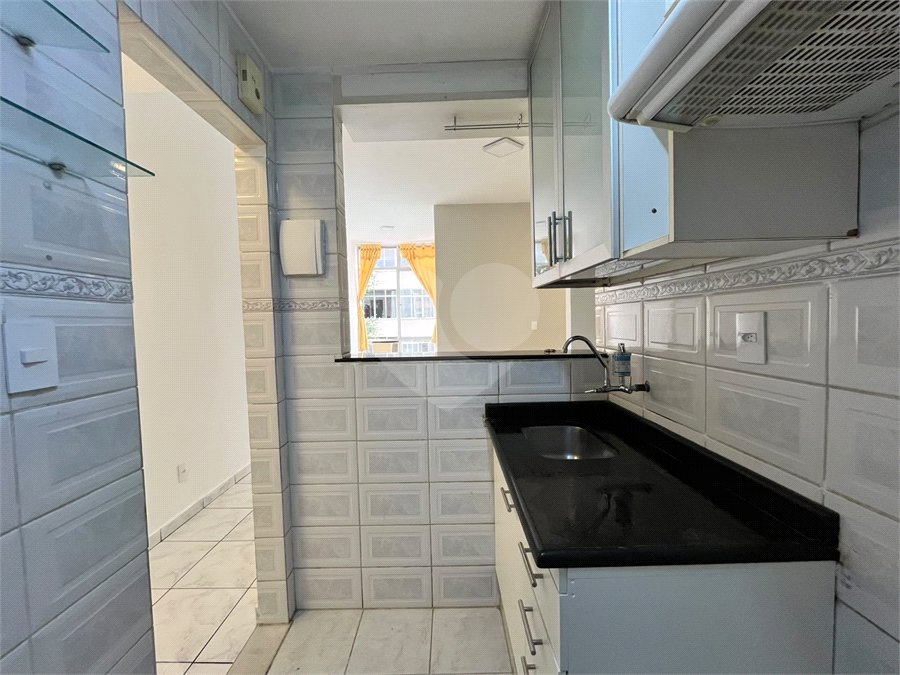 Apartamento à venda ou para alugar com 1 suíte no Centro, Rio de Janeiro, RJ