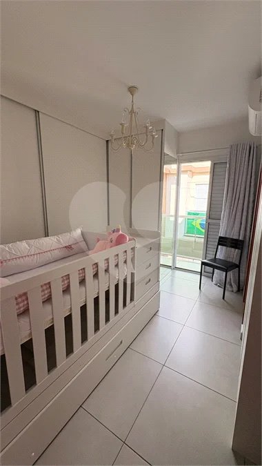 Casa à venda com 2 suítes no condomínio Santana, São Paulo - SP
