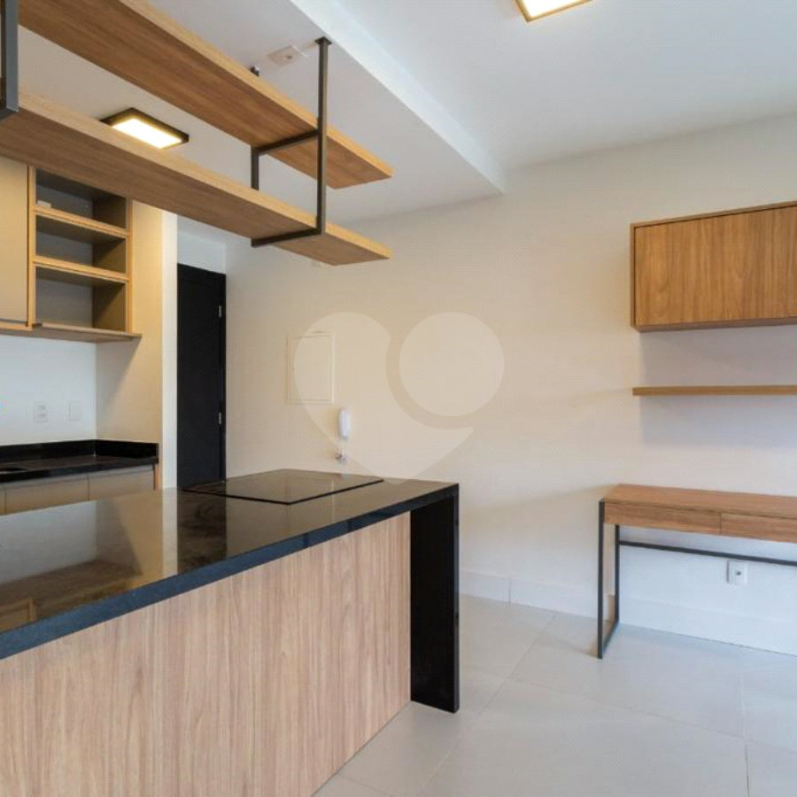 Apartamento à venda com 1 suíte em Jardim das Bandeiras, São Paulo, SP