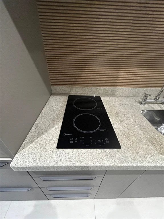 Apartamento à venda com 1 quarto em Jardim das Acácias, São Paulo, SP