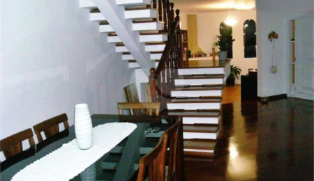 Sobrado à venda com 5 quartos, sendo 1 suíte,  em Jardim Virginia Bianca, São Paulo, SP