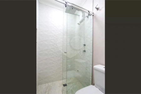 Sobrado à venda com 3 suítes em Água Fria, São Paulo, SP