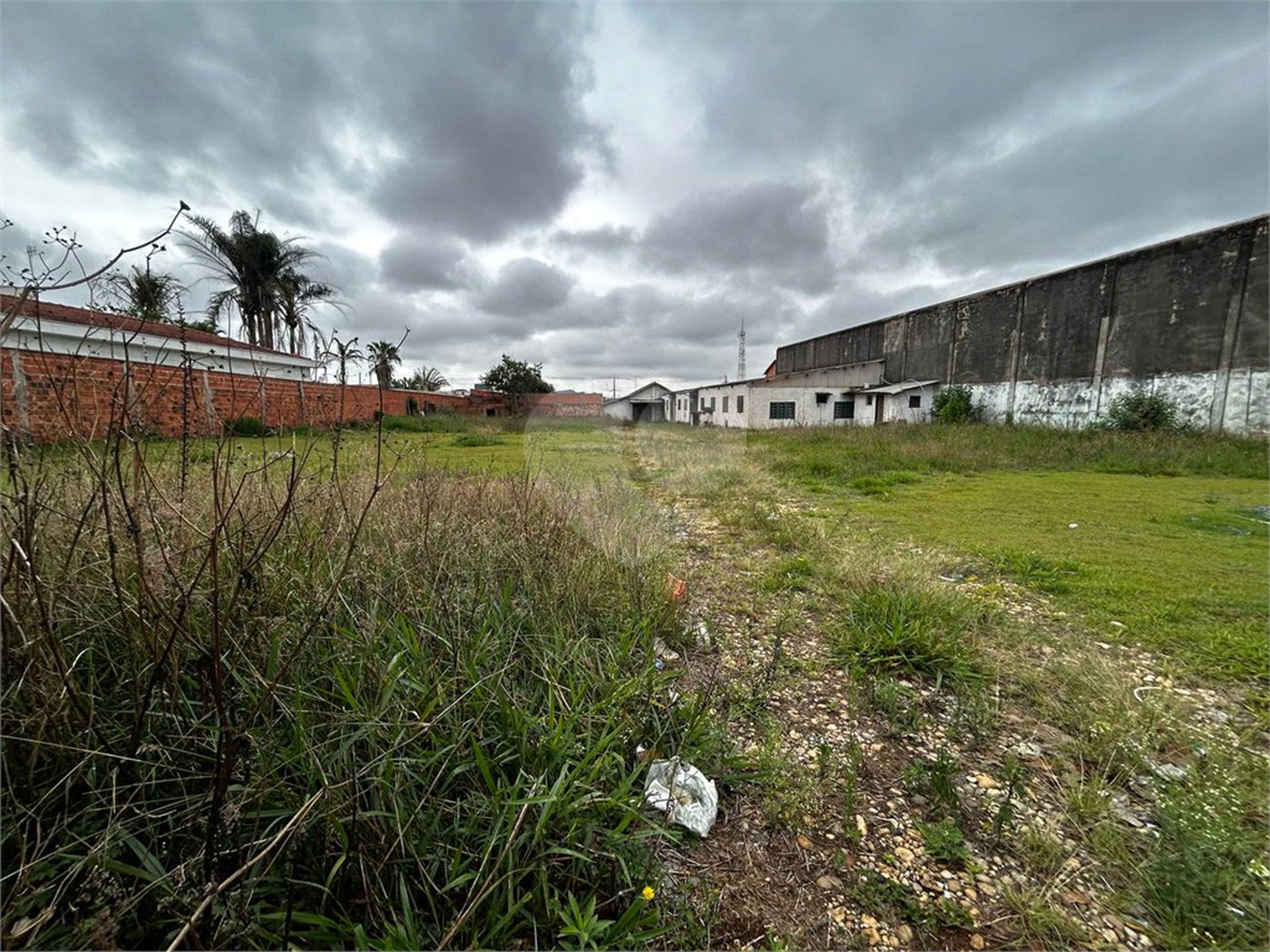 Terreno à venda com 1 quarto em Vila Aurora, Itapetininga, SP