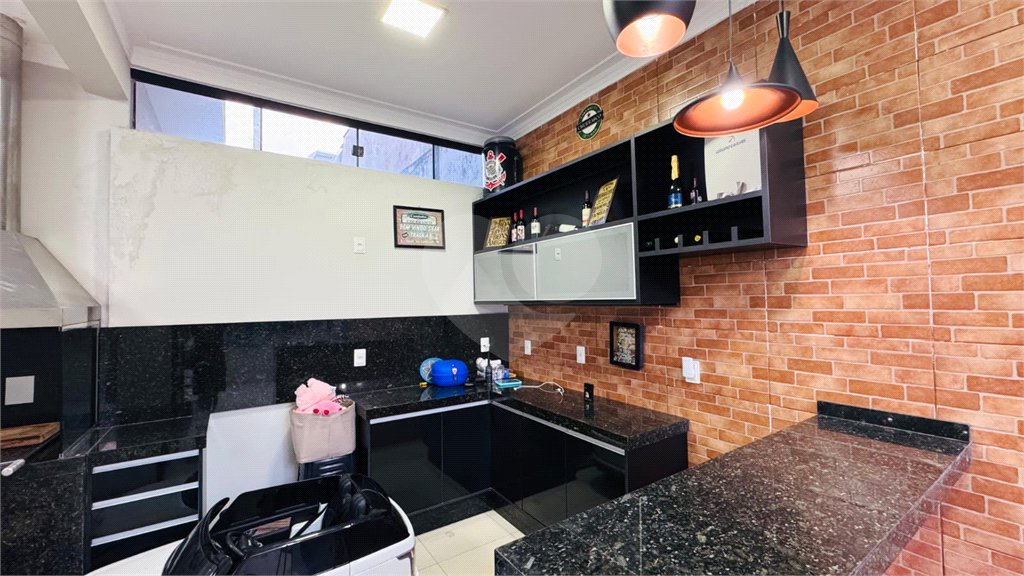 Casa à venda com 3 quartos, sendo 1 suíte, no condomínio Horto Florestal III, Sorocaba - SP