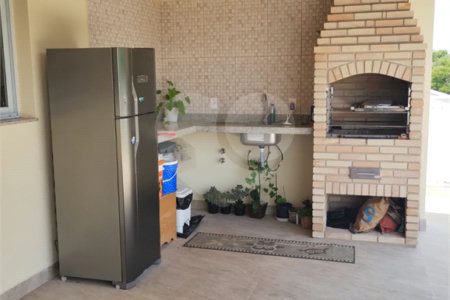 Casa à venda com 3 quartos, sendo 1 suíte, no condomínio Il Paradiso, Vinhedo - SP