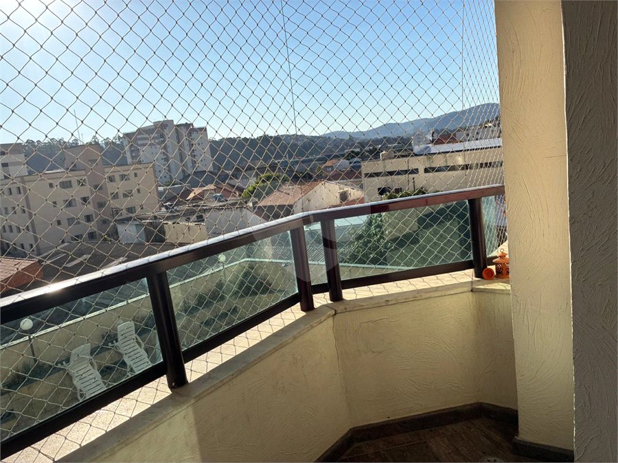 Apartamento à venda com 3 suítes em Vila Galvão, Guarulhos, SP