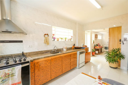 Casa à venda com 4 quartos, sendo 1 suíte, em Jardim Franca, São Paulo, SP