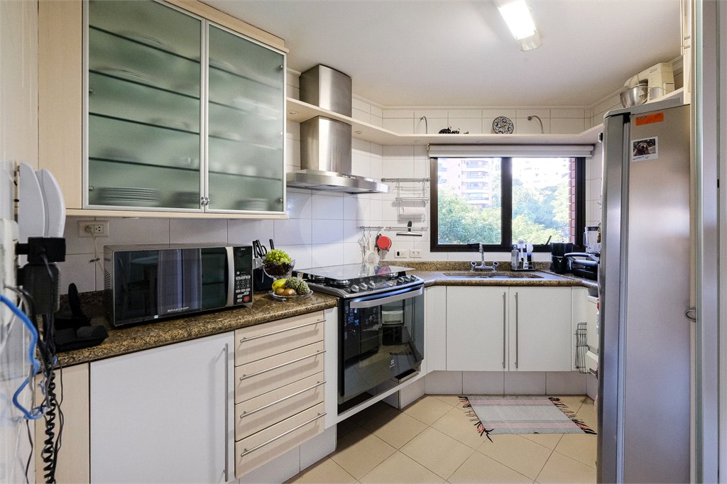 Apartamento à venda com 3 quartos, sendo 2 suítes, em Sumarezinho, São Paulo, SP