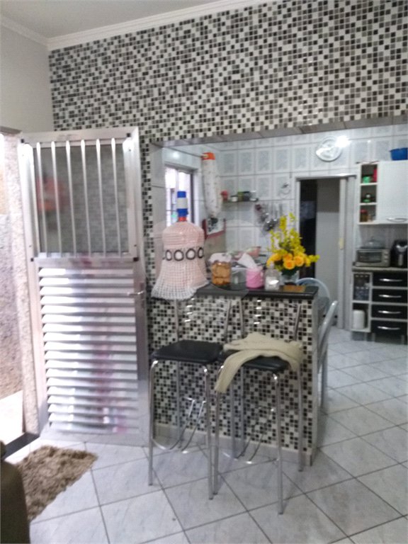 Sobrado à venda com 4 quartos, sendo 2 suítes, em Parque Edu Chaves, São Paulo, SP