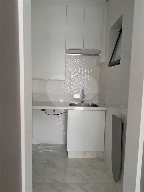 Casa à venda com 3 quartos, sendo 2 suítes,  no condomínio Brisas Jundiaí, Jundiaí - SP