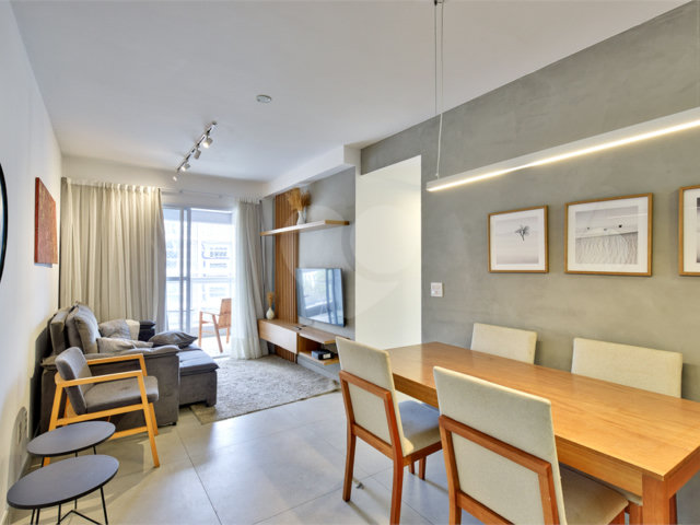 Apartamento à venda com 2 quartos, sendo 1 suíte,  em Chácara Santo Antônio (zona Sul), São Paulo, SP