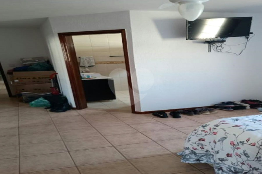 Casa à venda com 4 quartos, sendo 1 suíte,  em Cangaíba, São Paulo, SP