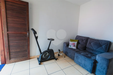 Casa à venda com 5 quartos, sendo 1 suíte, em Vila Rosália, Guarulhos, SP