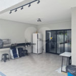 Linda casa em condomínio fechado, unindo conforto, lazer e segurança para você e sua família!