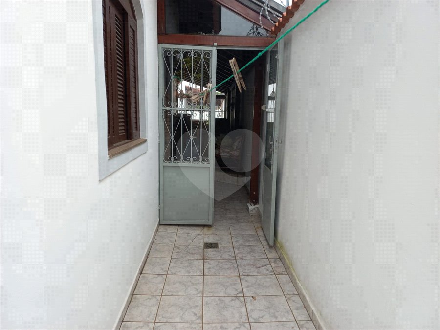 Sobrado à venda ou para alugar com 4 quartos, sendo 1 suíte,  em Barro Branco (zona Norte), São Paulo, SP