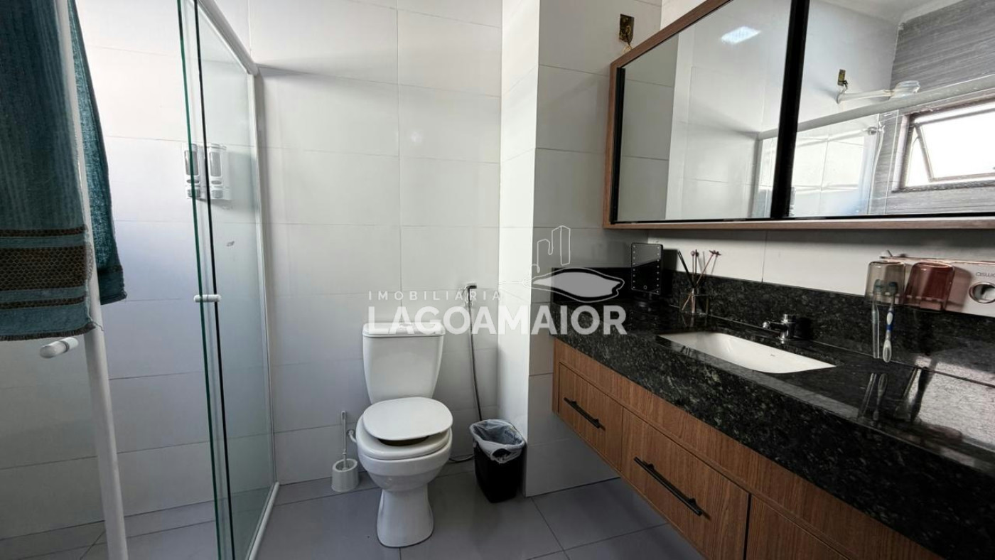 Casa à venda com 3 suítes em Jardim dos Ipes, Três Lagoas, MS