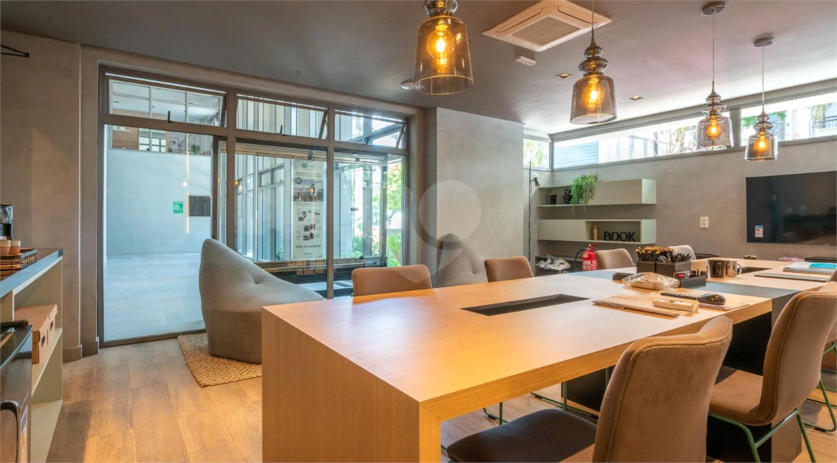 Apartamento à venda ou para alugar com 2 quartos, sendo 1 suíte, em Vila Mariana, São Paulo, SP