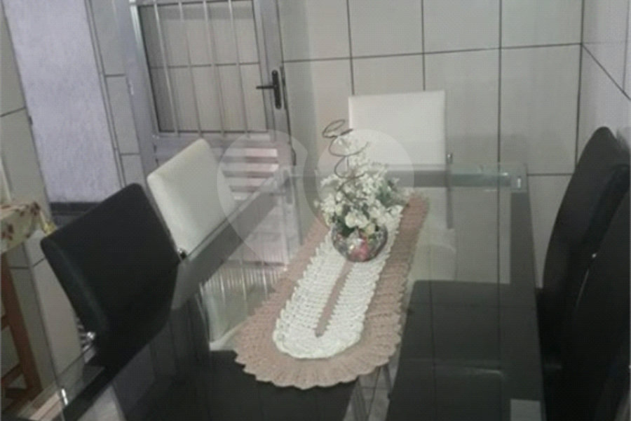 Casa Térrea à venda com 2 quartos em Jardim Santo André, Santo André, SP