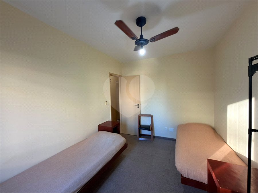 Cobertura à venda com 4 quartos, sendo 2 suítes,  em Braga, Cabo Frio, RJ