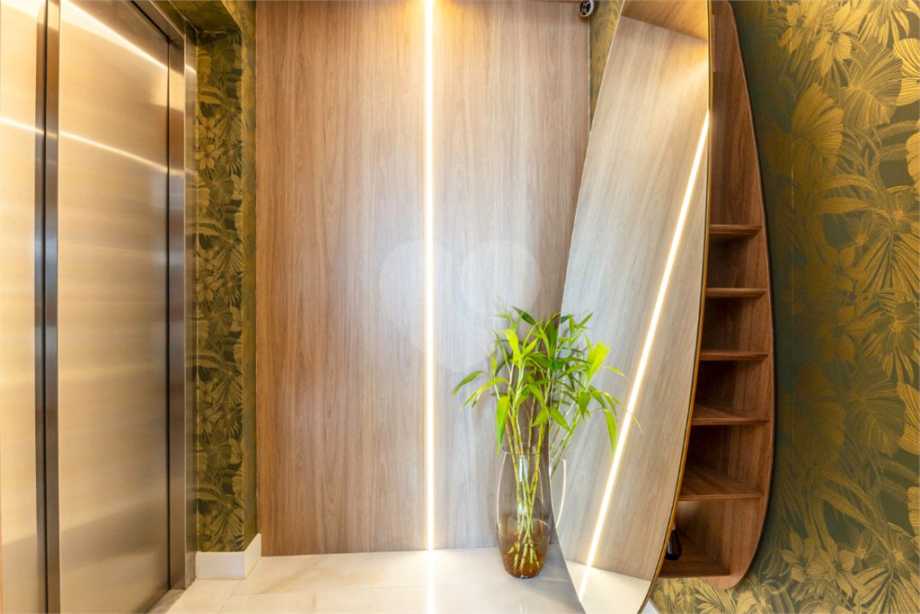 Apartamento à venda com 3 suítes em Indianópolis, São Paulo, SP