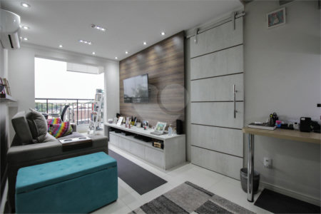 Apartamento à venda com 2 quartos, sendo 1 suíte,  em Vila Guarani (z Sul), São Paulo, SP