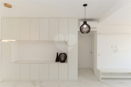 Apartamento à venda com 2 quartos, sendo 1 suíte, em Perdizes, São Paulo, SP