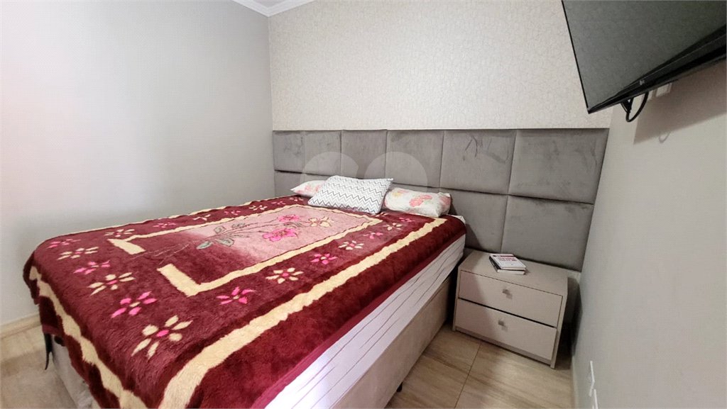 Sobrado à venda com 3 quartos, sendo 1 suíte, em Vila Nivi, São Paulo, SP