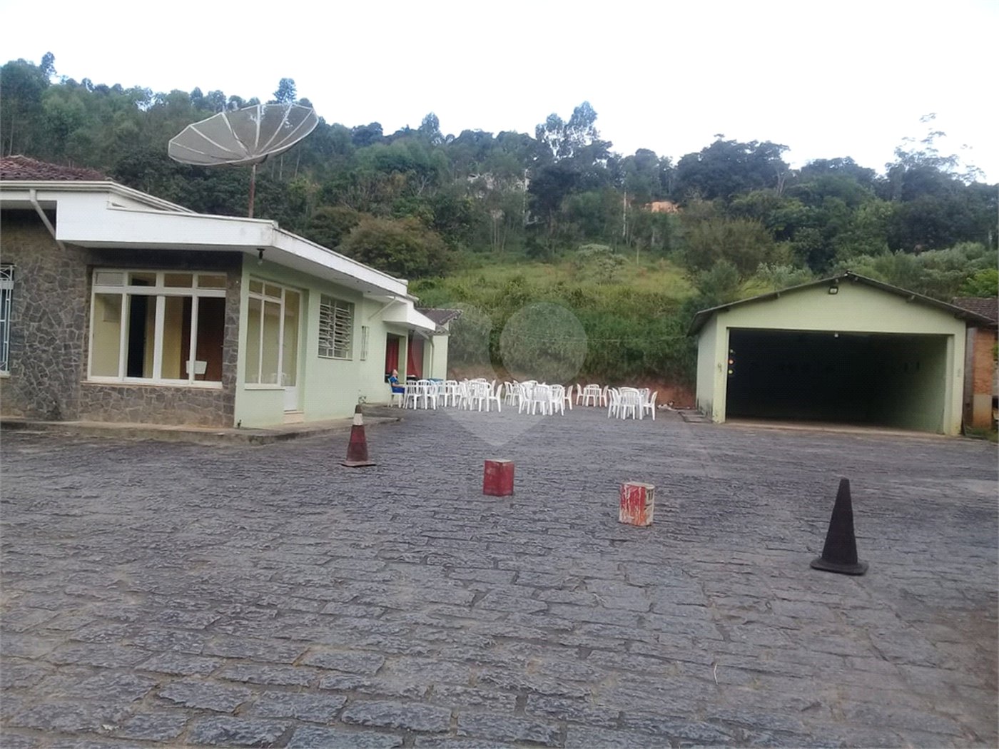 Casa à venda com 4 quartos, sendo 1 suíte, em Rio Acima, Mairiporã, SP