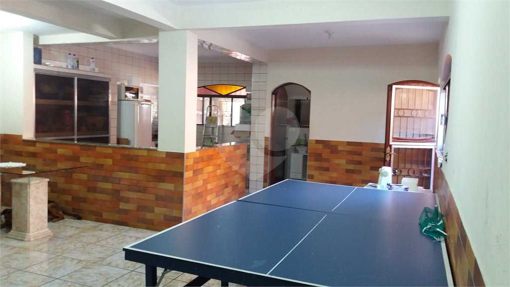Casa à venda com 3 quartos em Vila Babilônia, São Paulo, SP