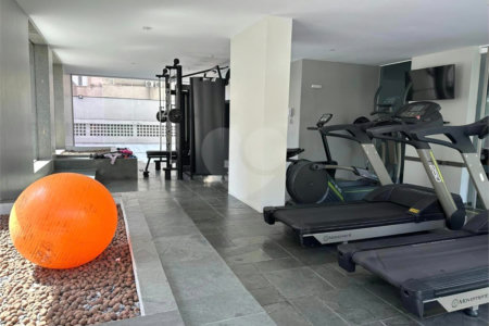 Apartamento à venda ou para alugar com 1 suíte em Jardim Europa, São Paulo, SP