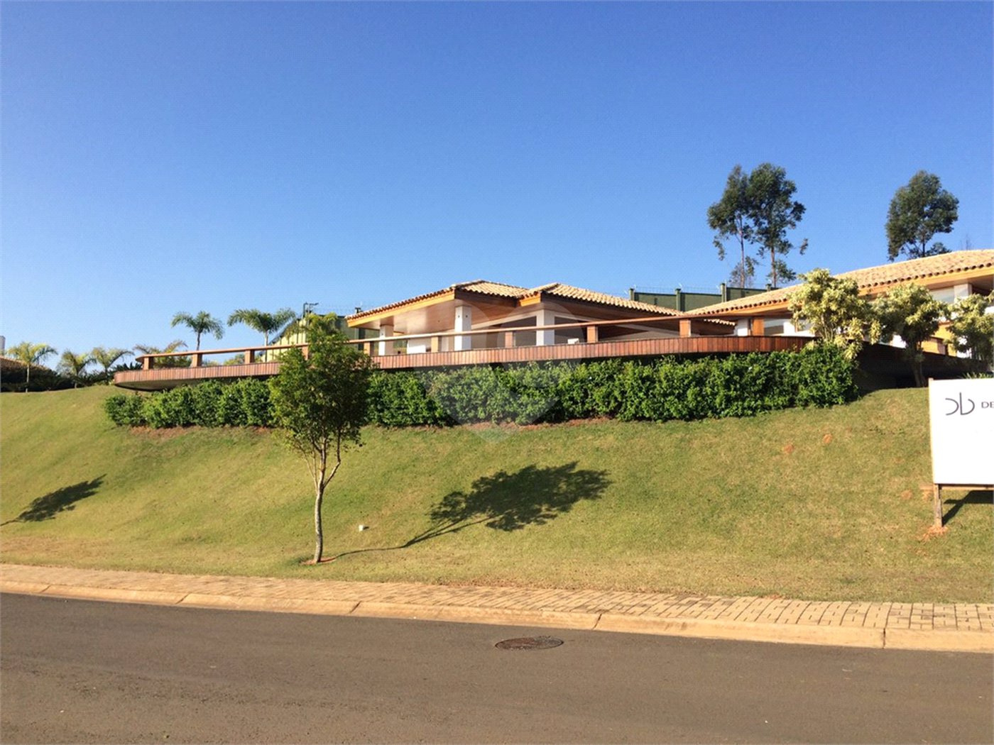 Casa à venda com 5 suítes no condomínio Fazenda da Grama, Itupeva - SP