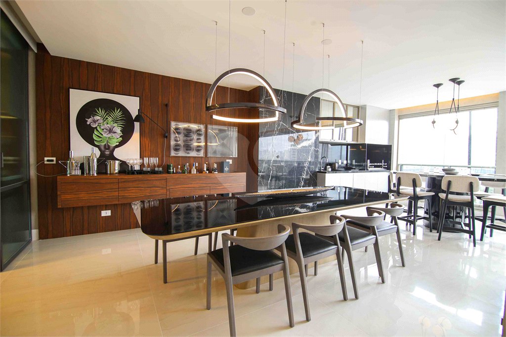 Apartamento à venda com 4 suítes em Cidade Jardim, São Paulo, SP