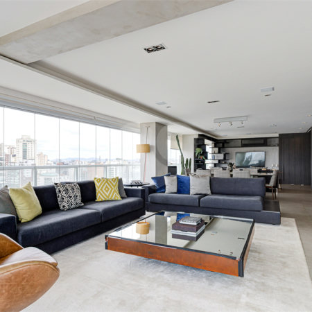 Apartamento à venda com 3 suítes em Campo Belo, São Paulo, SP