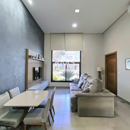 Casa à venda com 3 quartos, sendo 1 suíte, no condomínio Residencial Mont Blanc, Itu - SP