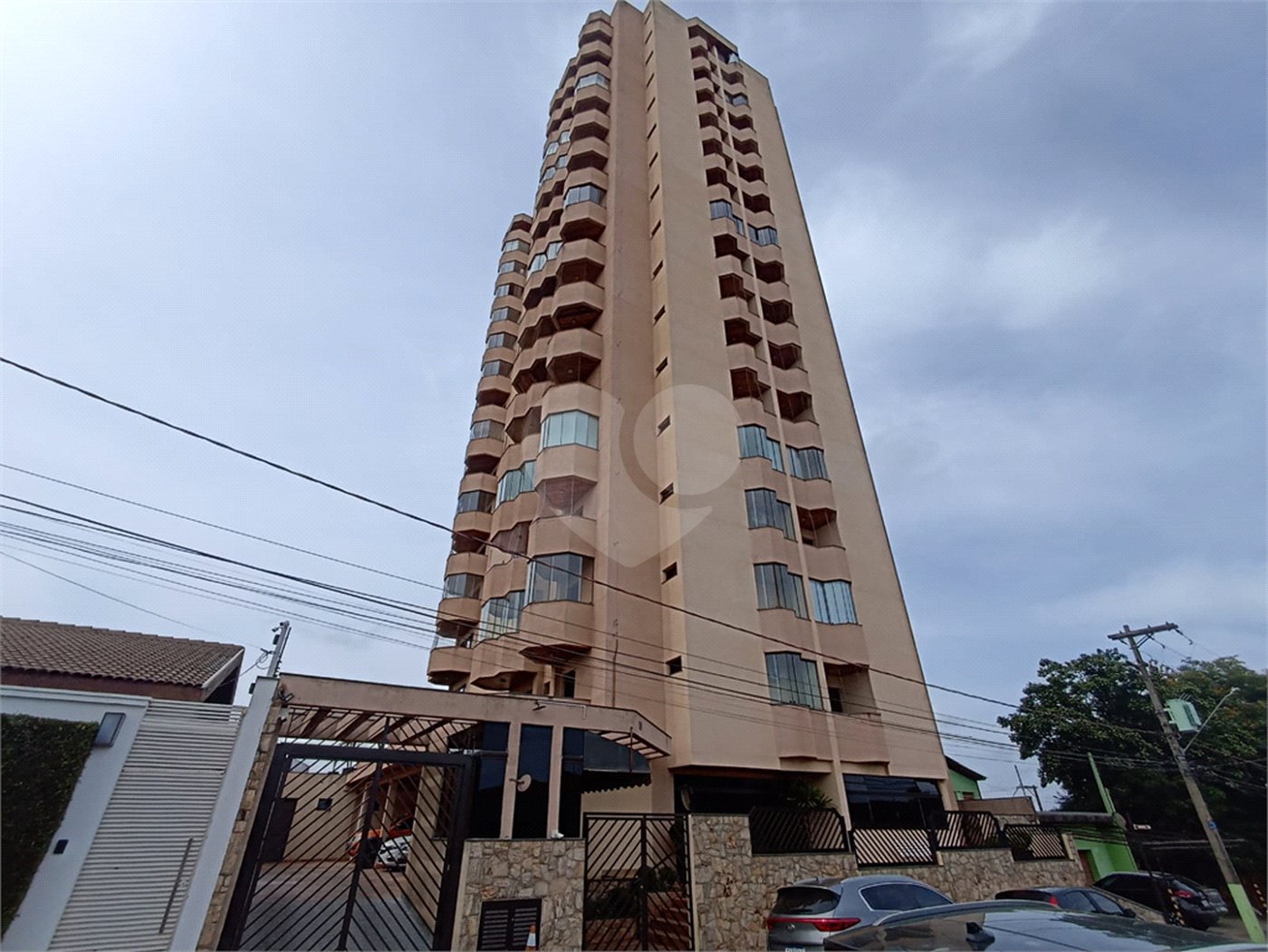 Apartamento à venda com 2 quartos, sendo 1 suíte, em Vila Maria, Itapetininga, SP