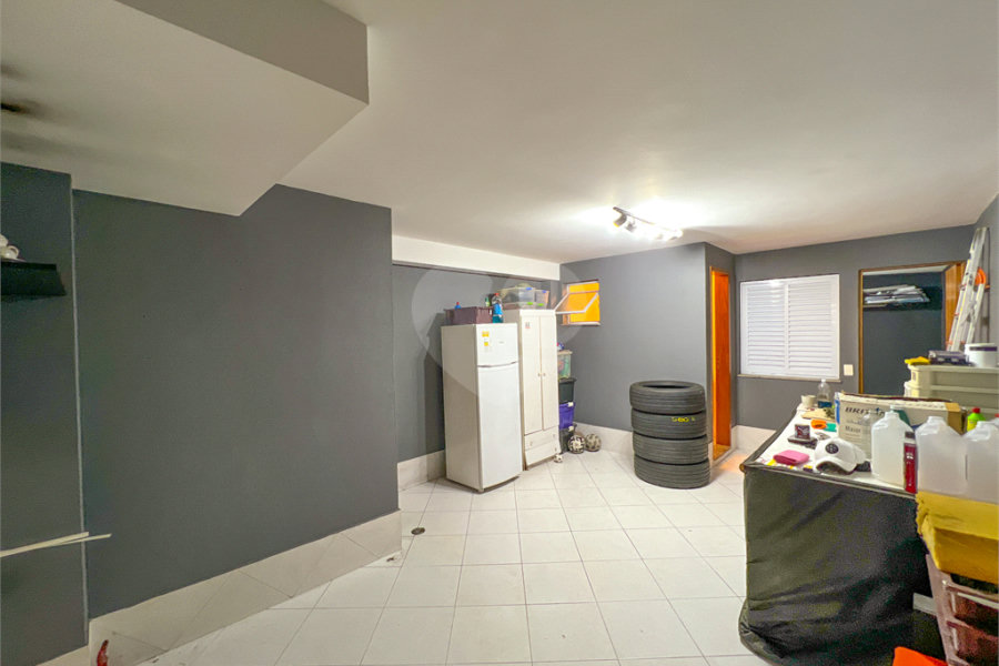 Sobrado à venda com 3 quartos, sendo 1 suíte,  em Tremembé, São Paulo, SP