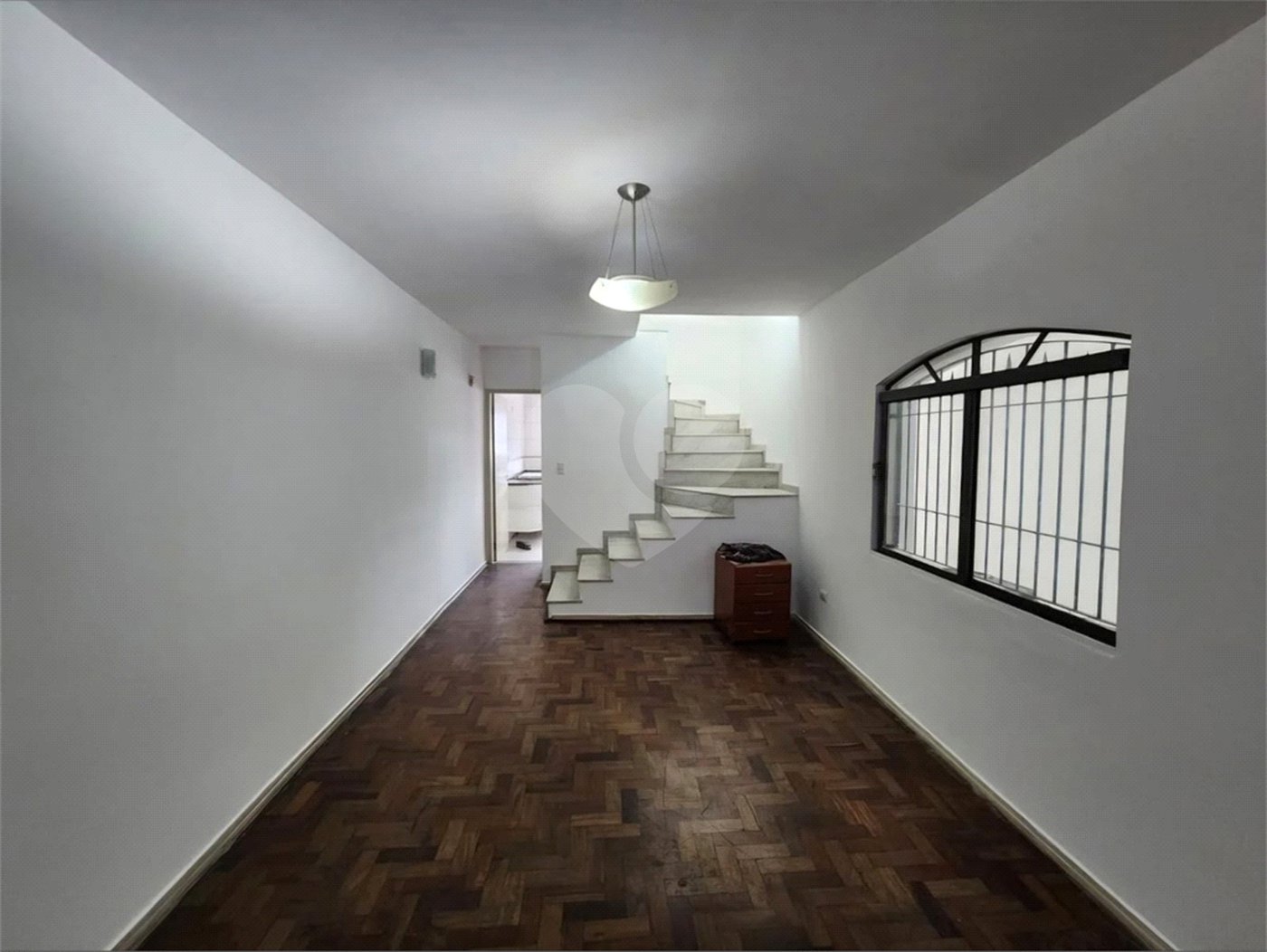 Casa à venda com 3 quartos, sendo 1 suíte,  em Jardim Celeste, São Paulo, SP