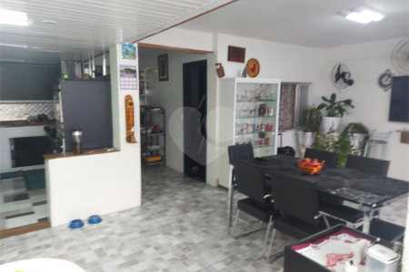 Casa à venda com 4 quartos, sendo 2 suítes, em Campo Grande, Rio de Janeiro, RJ