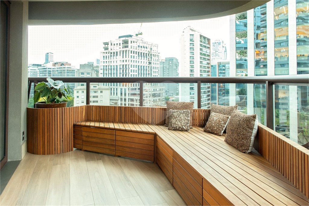 Apartamento à venda com 1 suíte em Vila Olímpia, São Paulo, SP