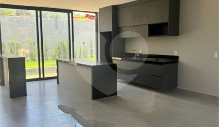 Casa à venda ou para alugar com 4 quartos, sendo 3 suítes, no condomínio Residencial Milano, Indaiatuba - SP