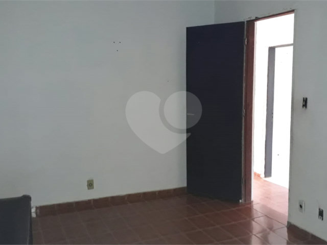 Casa à venda com 2 quartos em Mato Dentro, Mairiporã, SP