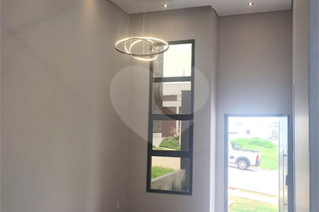 Casa à venda com 3 quartos, sendo 1 suíte,  no condomínio Horto Florestal Villagio, Sorocaba - SP