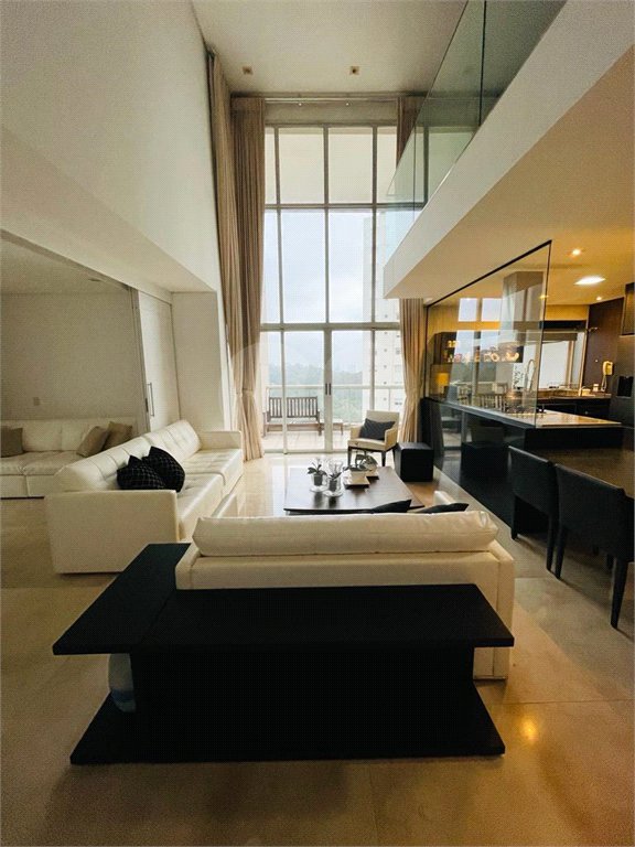 Apartamento à venda ou para alugar com 2 quartos, sendo 1 suíte, em Parque do Morumbi, São Paulo, SP