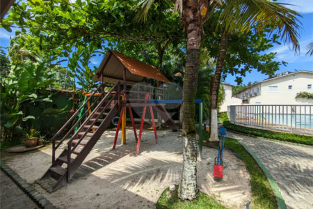 Casa à venda com 3 quartos, sendo 1 suíte, em Juquehy, São Sebastião, SP